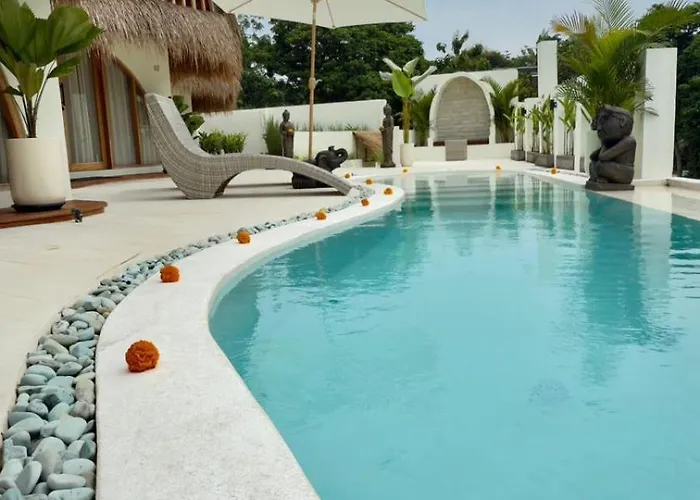 Villa Ayu Padang 03